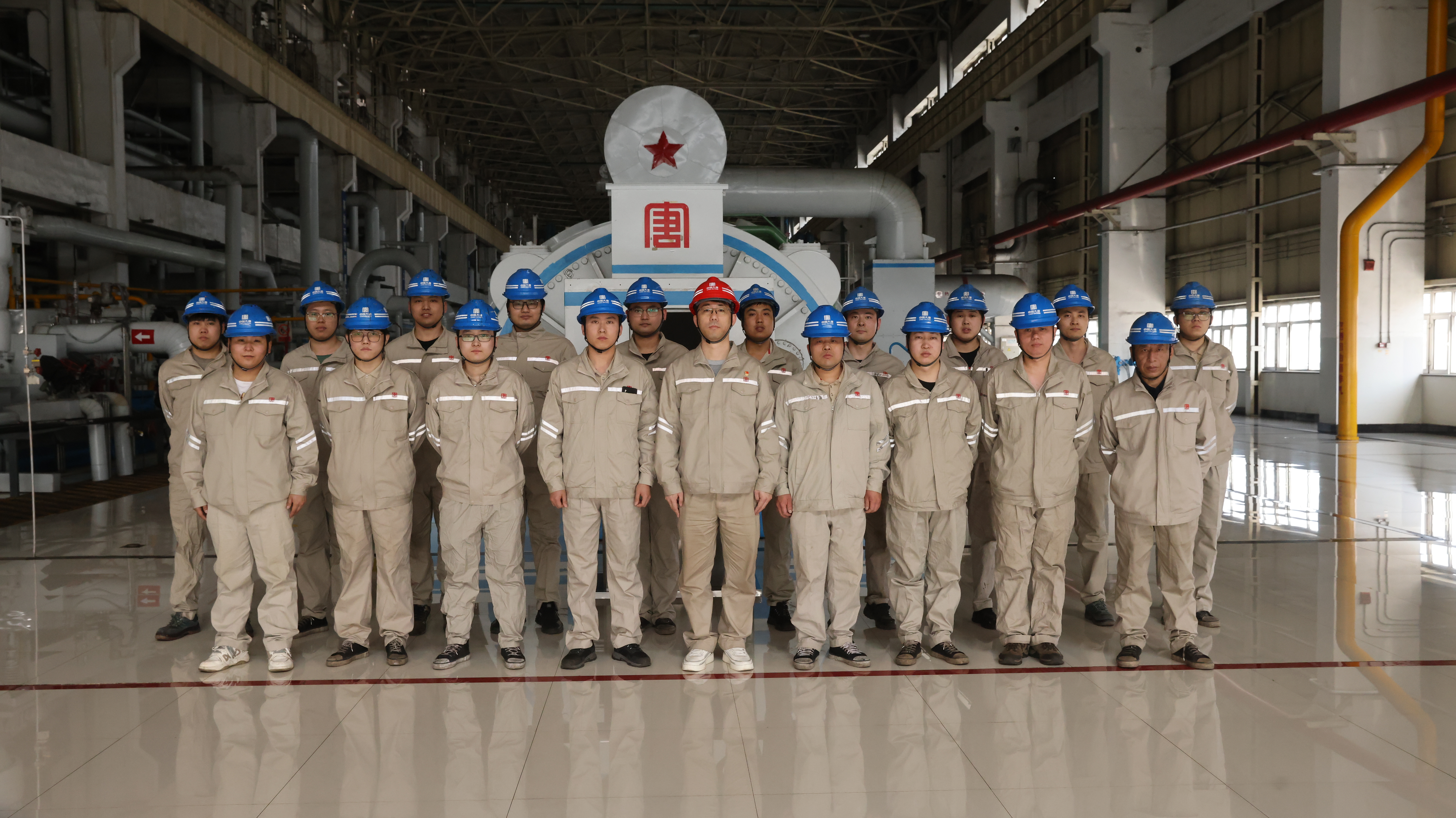 1684204959865017968.jpg 汽機(jī)專(zhuān)業(yè)集體照片1.jpg