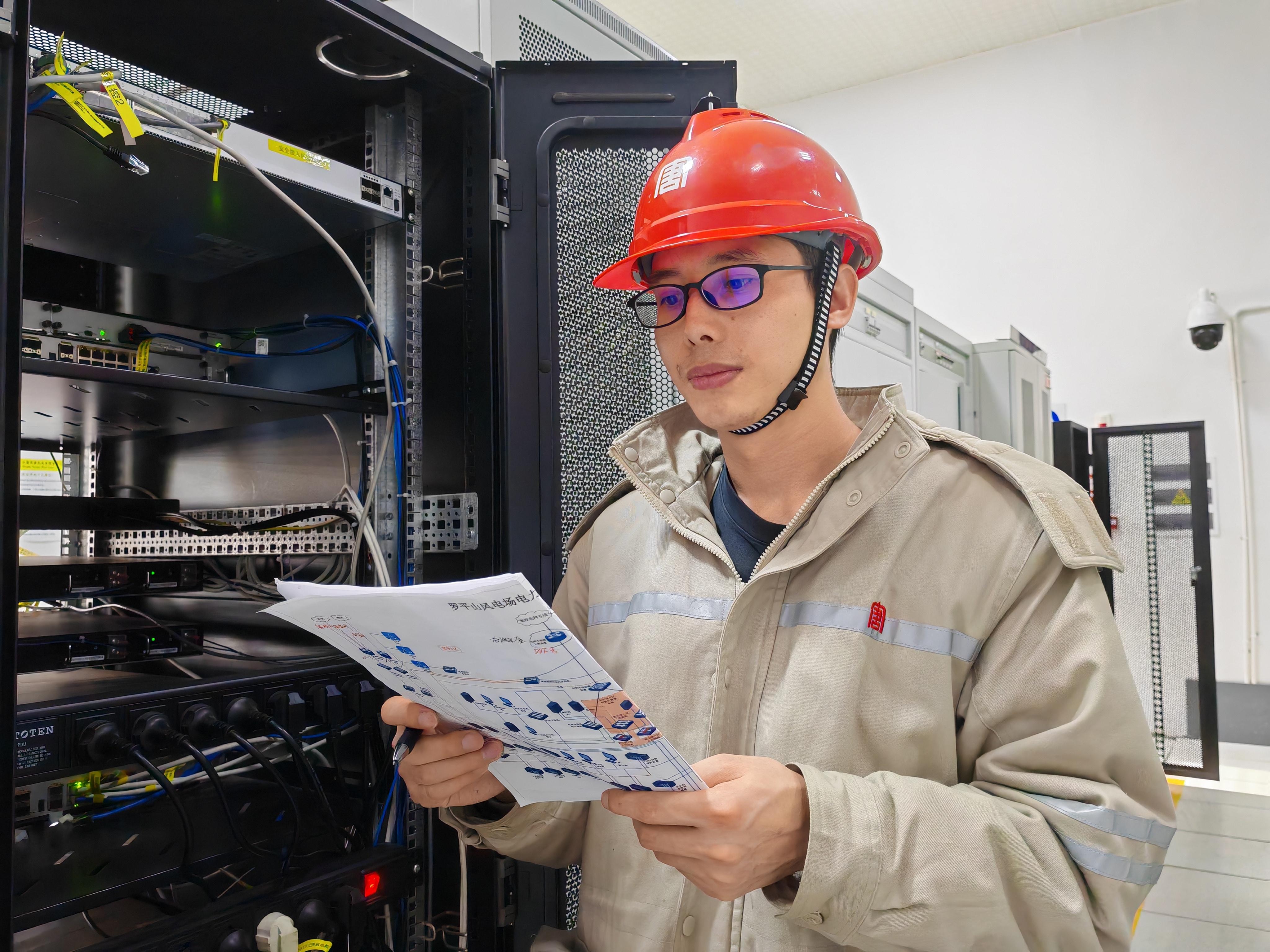 1723001039259042163.jpg 【奮斗的大唐人】滇西新能源事業部:一名科創者的奮斗故事.jpg